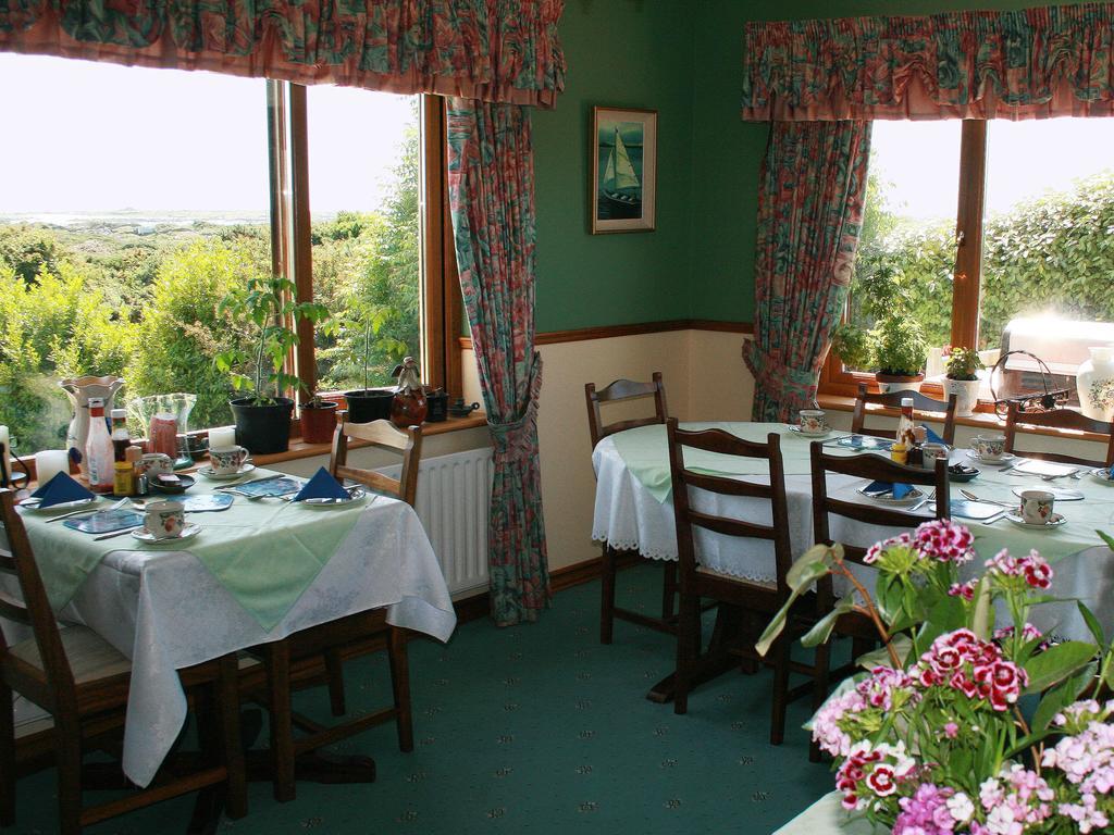 Bed and Breakfast Rush Lake House Клифден Номер фото